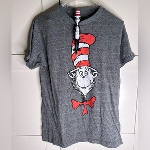 Lot of  DR. SEUSS CAT IN THE HAT TEE Size Small and Pen great teacher gift